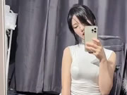 Kecantikan terbaik Asia memakai selfie pakaian dalam seksi